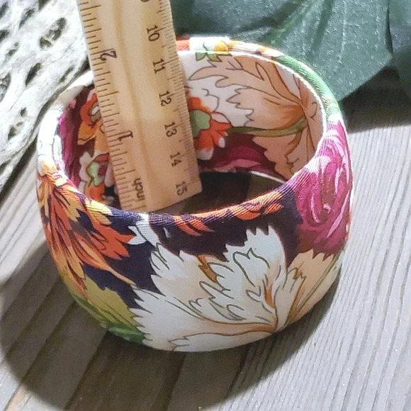 Vintage Y2K Flowers Organic Cotton Fabric Covered Wide Bangle Bracelet - Picture 8 of 8